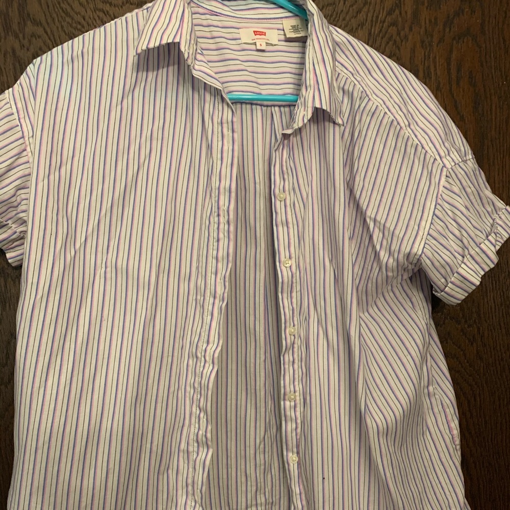 Striped Levi’s top